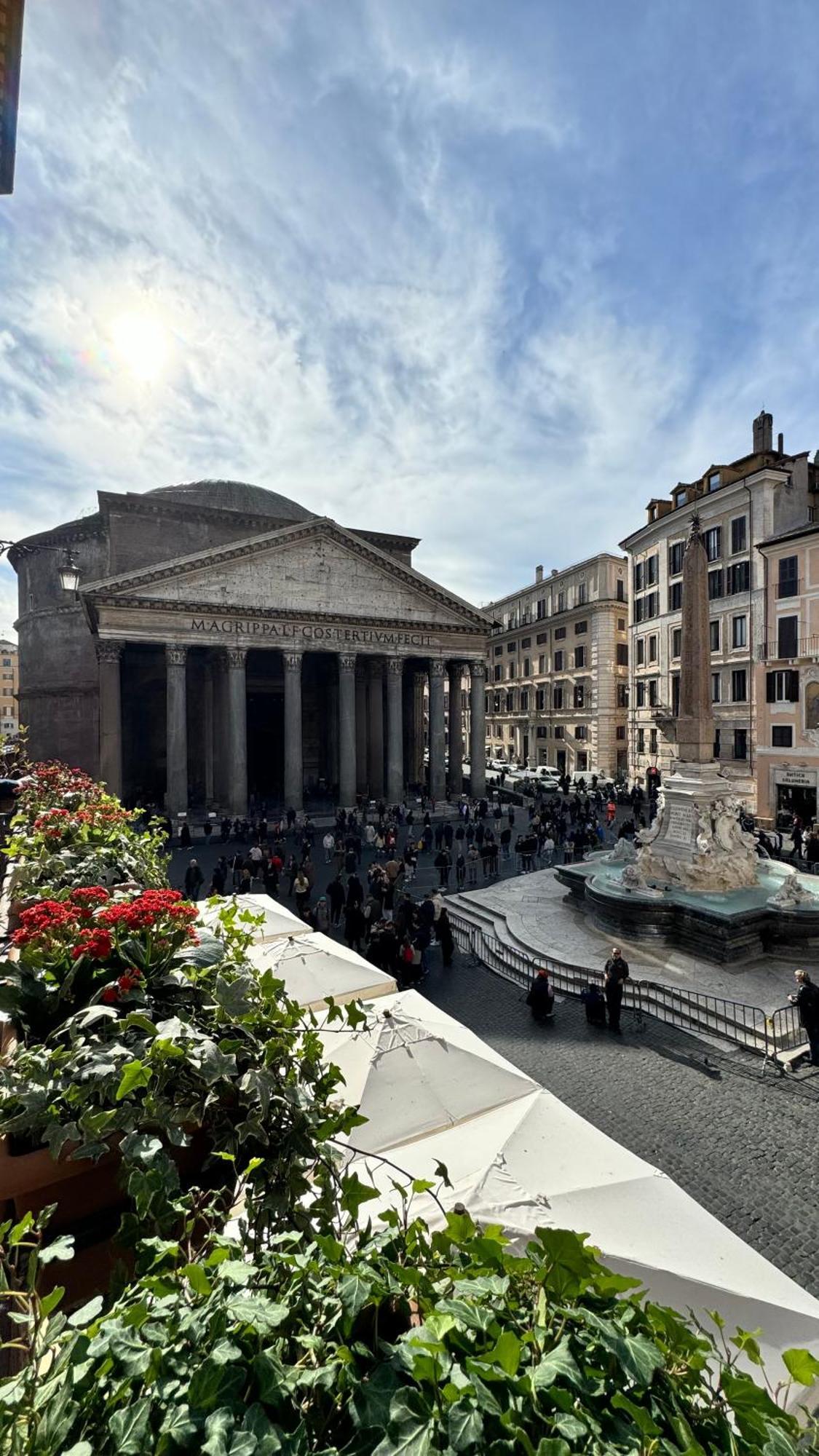 Pantheon Balcony Morgana Suite Roma Exterior foto